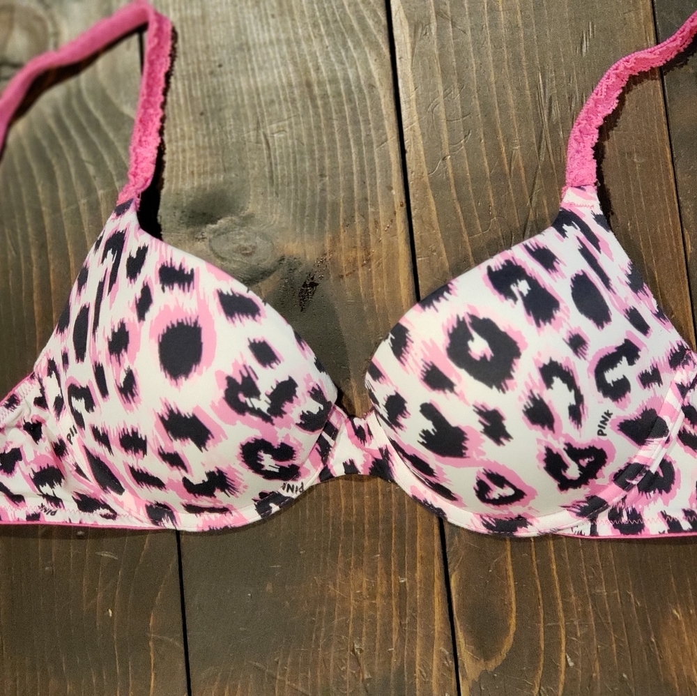 Victoria's Secret PINK wear everywhere push up bra